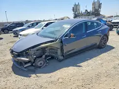 5YJ3E1EA3JF158213 2018 TESLA MODEL 3