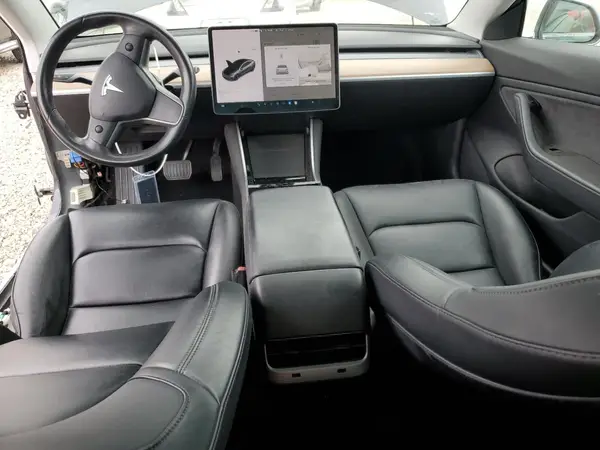 5YJ3E1EA3JF158437 2018 TESLA MODEL 3 - Image 8