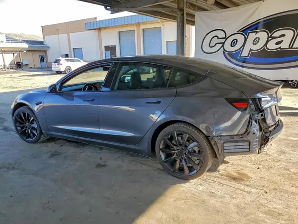 5YJ3E1EA3JF158888 2018 TESLA MODEL 3 - Image 2