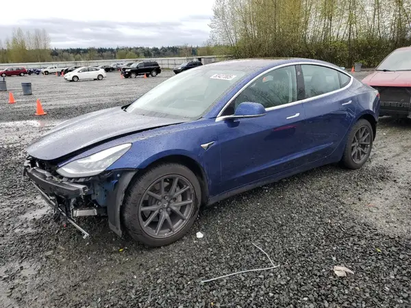 5YJ3E1EA3JF160298 2018 TESLA MODEL 3 - Image 1