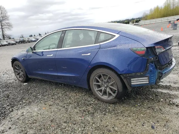 5YJ3E1EA3JF160298 2018 TESLA MODEL 3 - Image 2