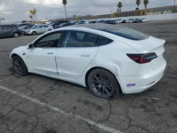 5YJ3E1EA3JF161709 2018 TESLA MODEL 3 - Image 2