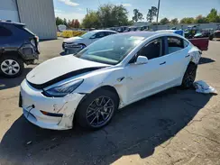 5YJ3E1EA3JF161886 2018 TESLA MODEL 3