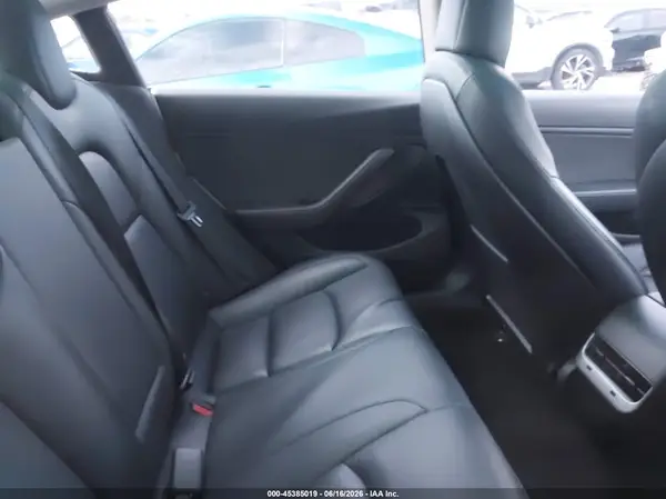 5YJ3E1EA3JF161905 2018 TESLA MODEL 3 - Image 8