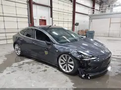 5YJ3E1EA3JF163024 2018 TESLA MODEL 3
