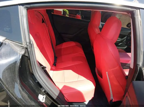 5YJ3E1EA3JF165825 2018 TESLA MODEL 3 - Image 8