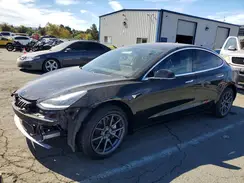 5YJ3E1EA3JF165940 2018 TESLA MODEL 3