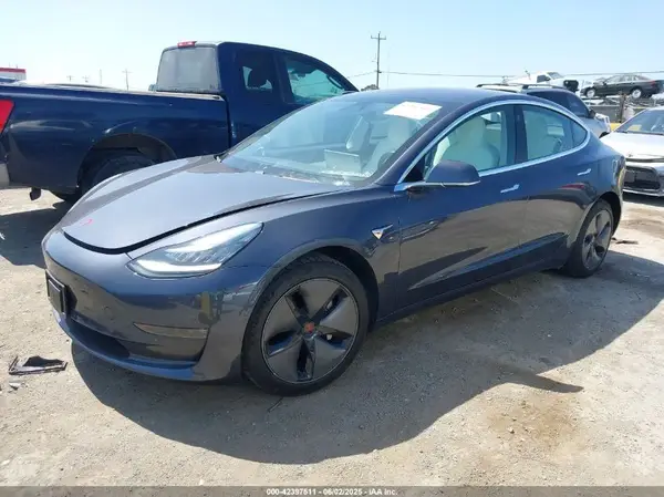 5YJ3E1EA3JF167638 2018 TESLA MODEL 3 - Image 2