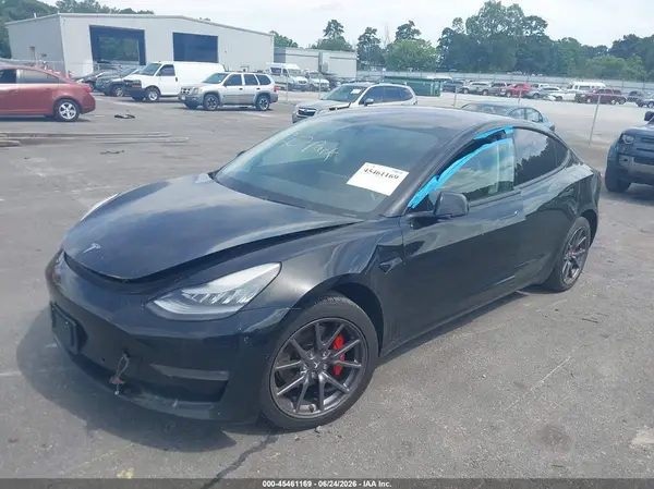 5YJ3E1EA3JF171978 2018 TESLA MODEL 3 - Image 2