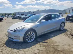 5YJ3E1EA3JF172564 2018 TESLA MODEL 3