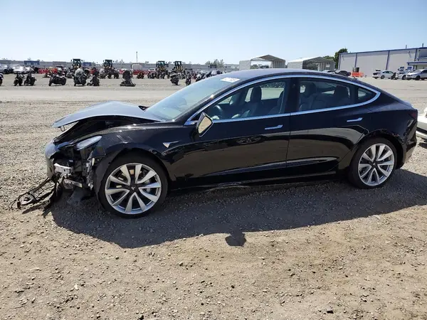5YJ3E1EA3JF175948 2018 TESLA MODEL 3 - Image 1