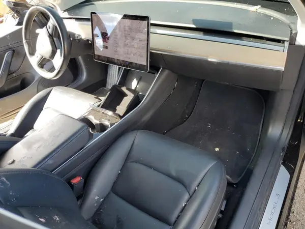 5YJ3E1EA3JF176050 2018 TESLA MODEL 3 - Image 8