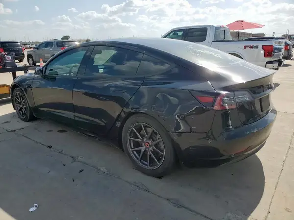 5YJ3E1EA3KF193111 2019 TESLA MODEL 3 - Image 2