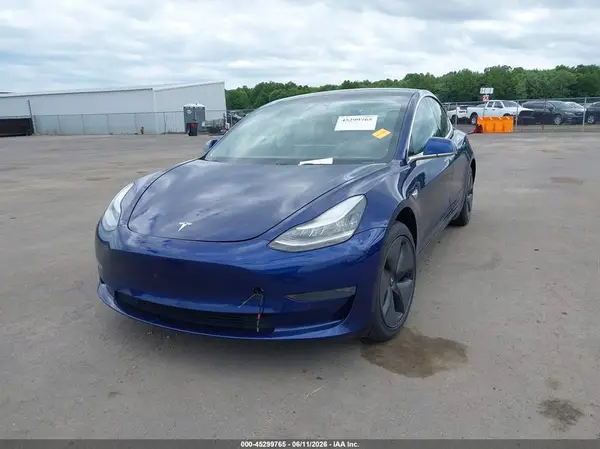 5YJ3E1EA3KF299526 2019 TESLA MODEL 3 - Image 2