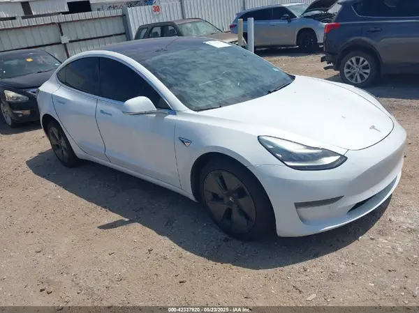 5YJ3E1EA3KF300254 2019 TESLA MODEL 3 - Image 1