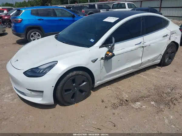 5YJ3E1EA3KF300254 2019 TESLA MODEL 3 - Image 2