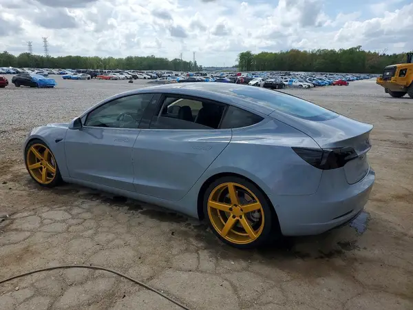 5YJ3E1EA3KF300528 2019 TESLA MODEL 3 - Image 2