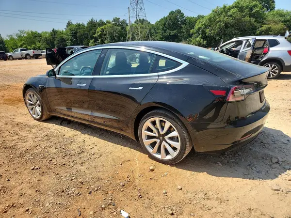 5YJ3E1EA3KF300707 2019 TESLA MODEL 3 - Image 2
