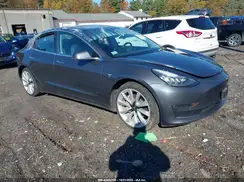 5YJ3E1EA3KF300884 2019 TESLA MODEL 3