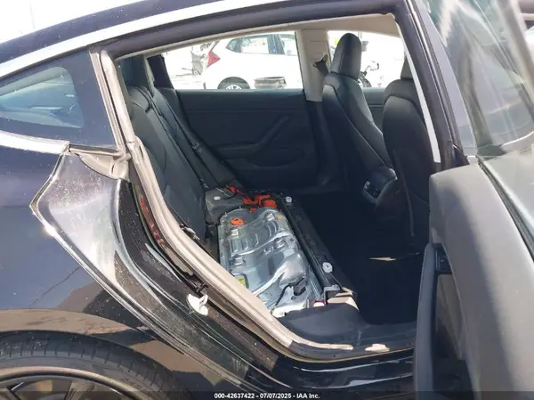 5YJ3E1EA3KF305924 2019 TESLA MODEL 3 - Image 8