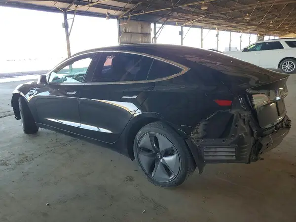 5YJ3E1EA3KF306068 2019 TESLA MODEL 3 - Image 2