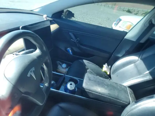 5YJ3E1EA3KF306118 2019 TESLA MODEL 3 - Image 8