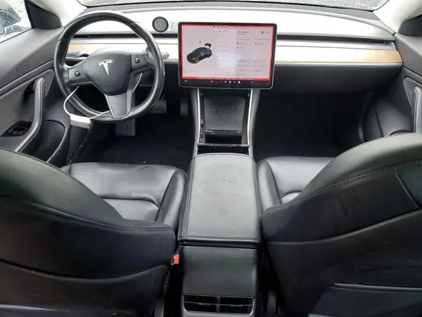5YJ3E1EA3KF306250 2019 TESLA MODEL 3 - Image 8