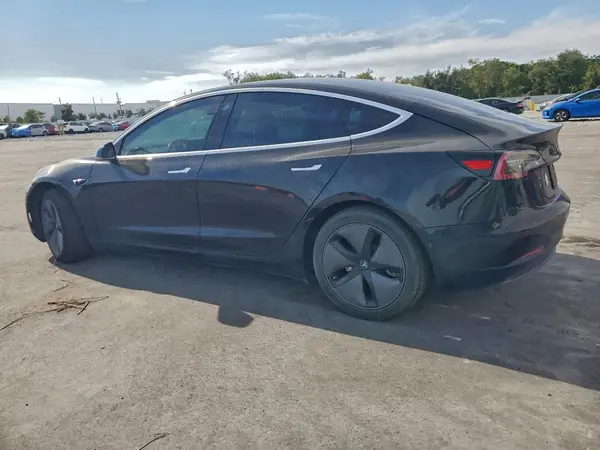 5YJ3E1EA3KF306880 2019 TESLA MODEL 3 - Image 2