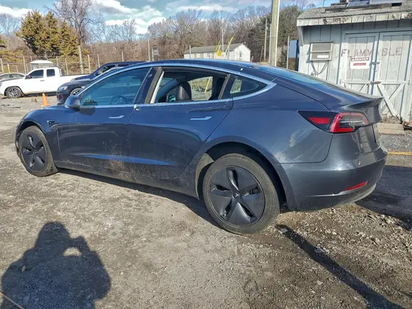 5YJ3E1EA3KF306989 2019 TESLA MODEL 3 - Image 2
