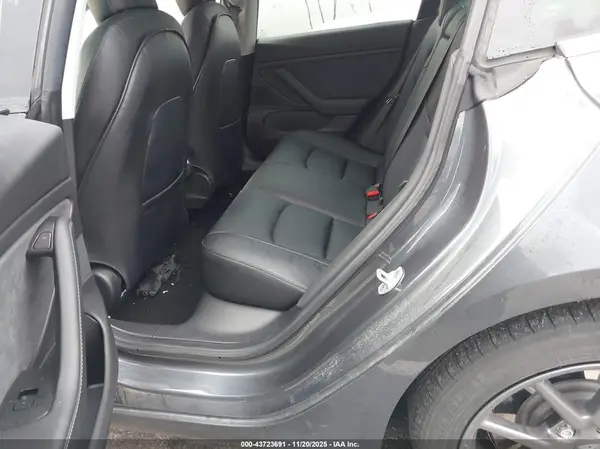 5YJ3E1EA3KF307527 2019 TESLA MODEL 3 - Image 8