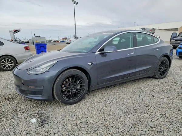 5YJ3E1EA3KF308077 2019 TESLA MODEL 3 - Image 1