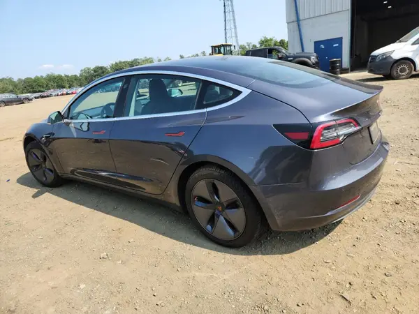 5YJ3E1EA3KF308130 2019 TESLA MODEL 3 - Image 2