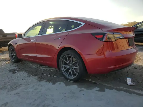 5YJ3E1EA3KF308404 2019 TESLA MODEL 3 - Image 2