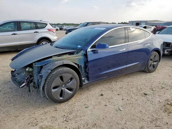 5YJ3E1EA3KF309133 2019 TESLA MODEL 3 - Image 1
