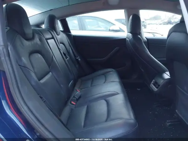 5YJ3E1EA3KF309178 2019 TESLA MODEL 3 - Image 8
