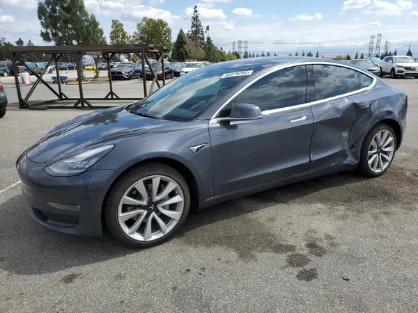 5YJ3E1EA3KF311190 2019 TESLA MODEL 3 - Image 1