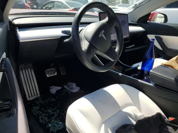 5YJ3E1EA3KF312288 2019 TESLA MODEL 3 - Image 8
