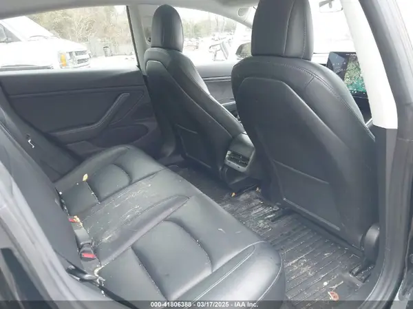 5YJ3E1EA3KF313425 2019 TESLA MODEL 3 - Image 8