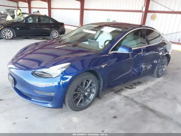 5YJ3E1EA3KF314882 2019 TESLA MODEL 3 - Image 2