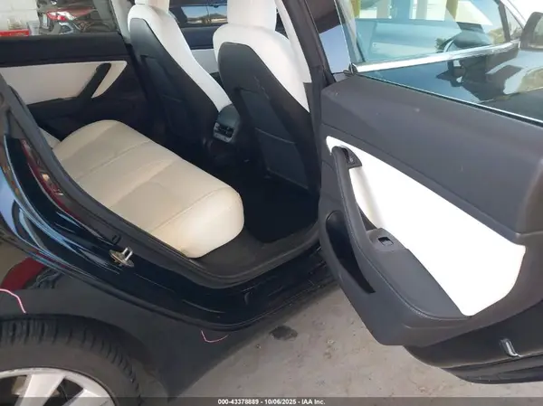 5YJ3E1EA3KF314980 2019 TESLA MODEL 3 - Image 8