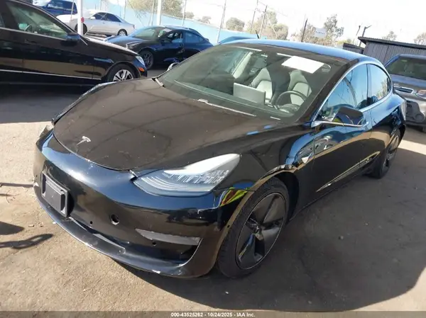 5YJ3E1EA3KF316809 2019 TESLA MODEL 3 - Image 2