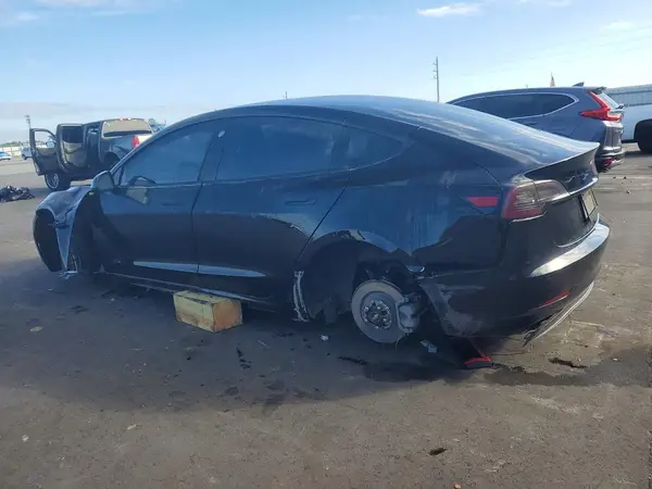 5YJ3E1EA3KF317622 2019 TESLA MODEL 3 - Image 2