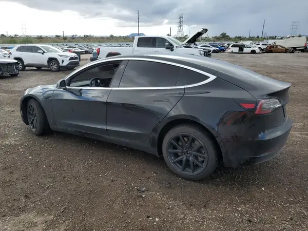 5YJ3E1EA3KF321461 2019 TESLA MODEL 3 - Image 2