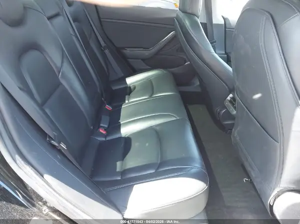 5YJ3E1EA3KF325056 2019 TESLA MODEL 3 - Image 8