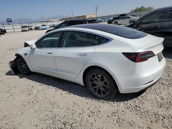 5YJ3E1EA3KF326577 2019 TESLA MODEL 3 - Image 2