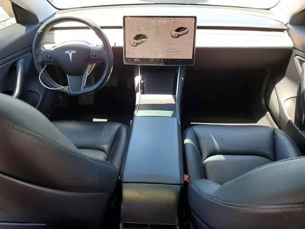 5YJ3E1EA3KF326952 2019 TESLA MODEL 3 - Image 8