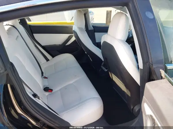 5YJ3E1EA3KF329141 2019 TESLA MODEL 3 - Image 8