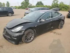 5YJ3E1EA3KF329320 2019 TESLA MODEL 3