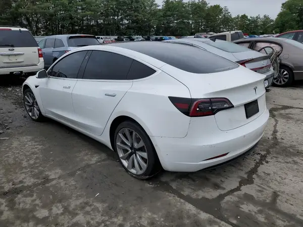 5YJ3E1EA3KF332041 2019 TESLA MODEL 3 - Image 2