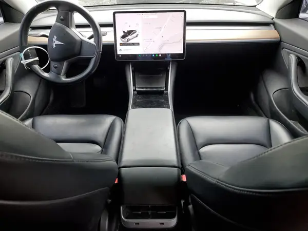 5YJ3E1EA3KF332041 2019 TESLA MODEL 3 - Image 8